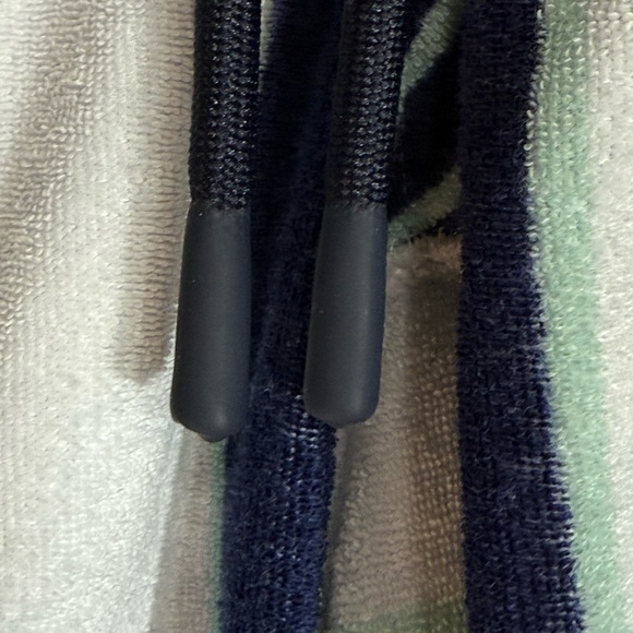 Fabletics Island Terry Cloth Everyday Shorts Striped Drawstring Elastic Size S - Picture 5 of 6